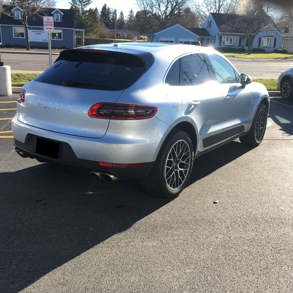 2016 Porsche Macan S