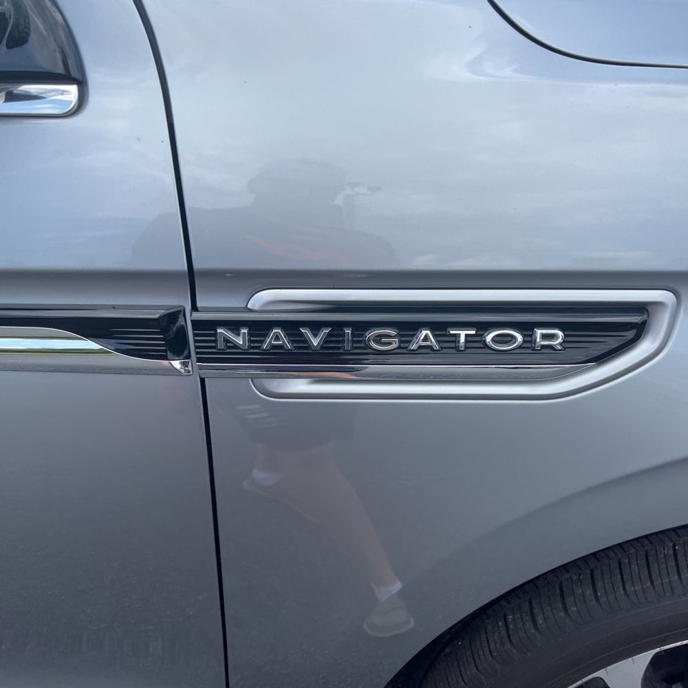 2022 Lincoln Navigator L Black Label