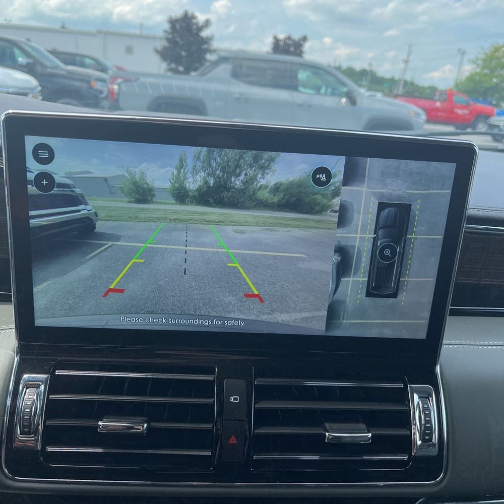 2022 Lincoln Navigator L Black Label