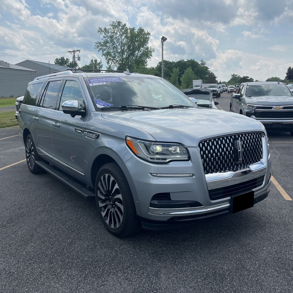 2022 Lincoln Navigator L Black Label