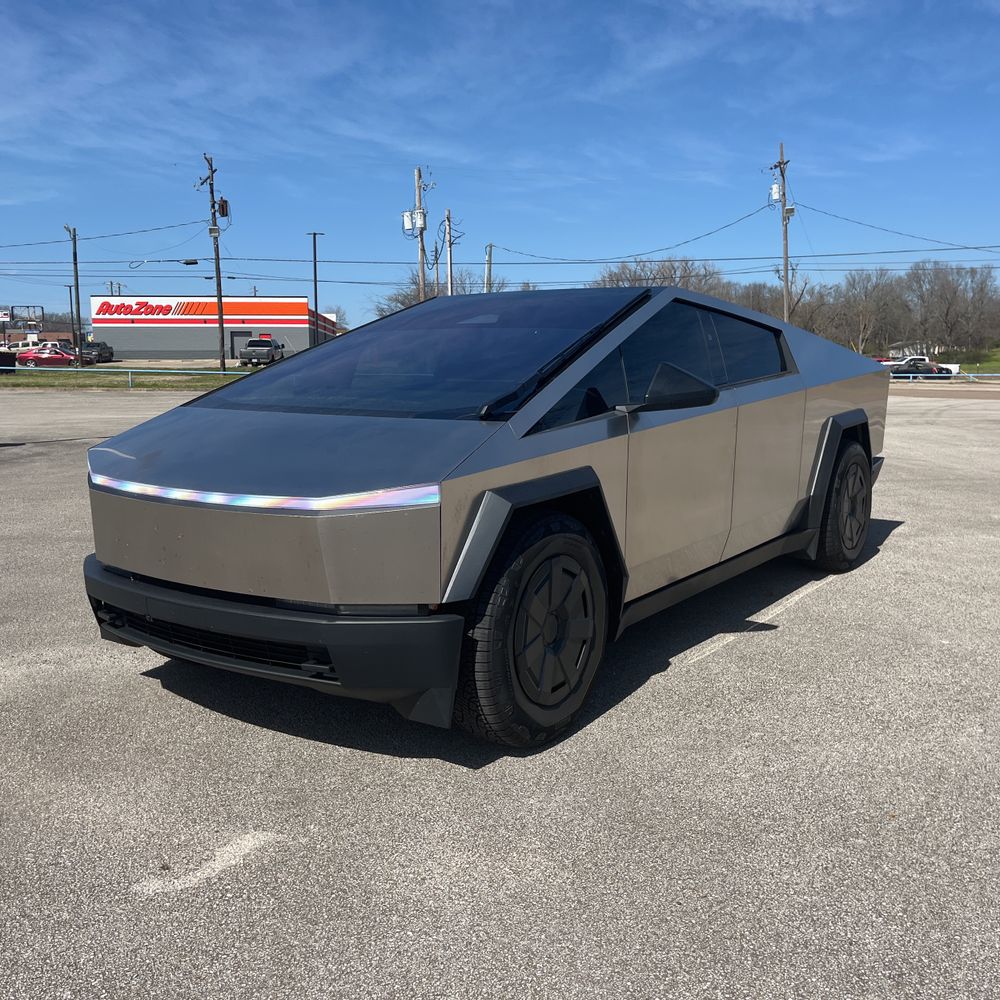 2025 Tesla Cybertruck Base