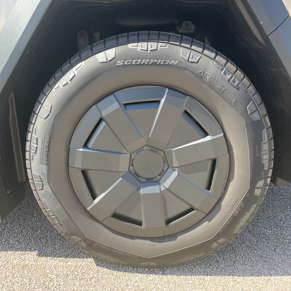 2025 Tesla Cybertruck Base