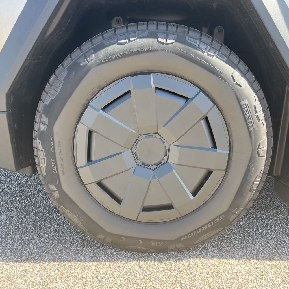 2025 Tesla Cybertruck Base