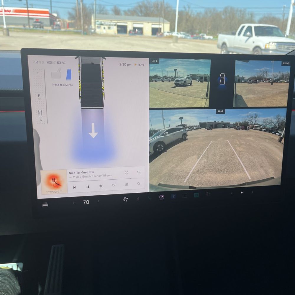 2025 Tesla Cybertruck Base