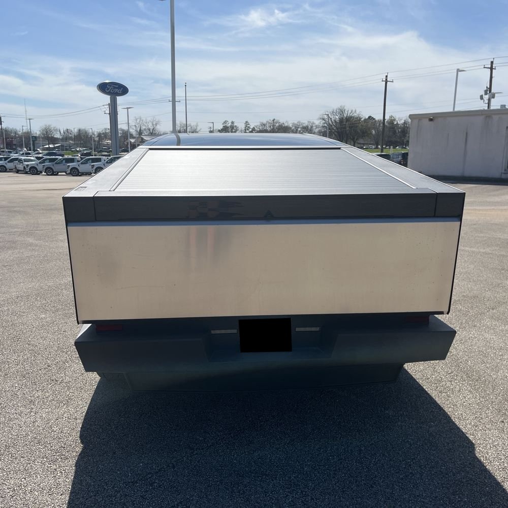 2025 Tesla Cybertruck Base