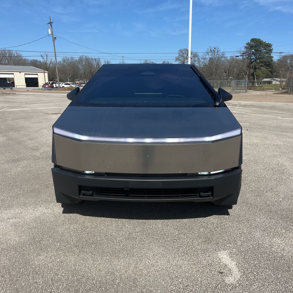 2025 Tesla Cybertruck Base