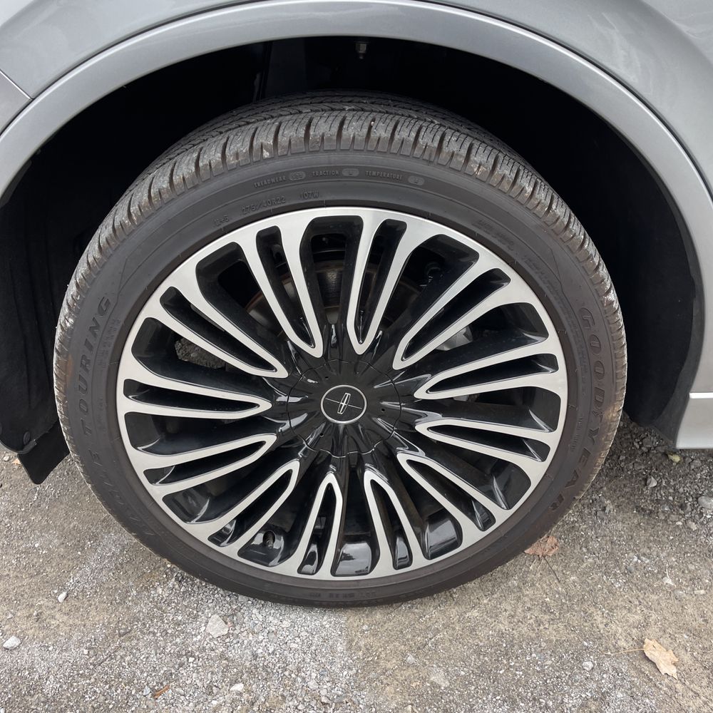 2023 Lincoln Aviator Black Label