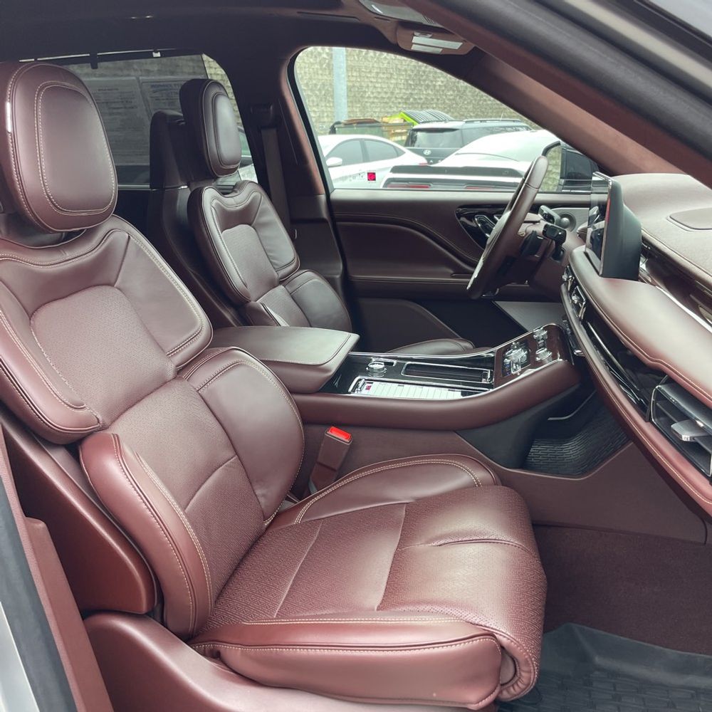 2023 Lincoln Aviator Black Label