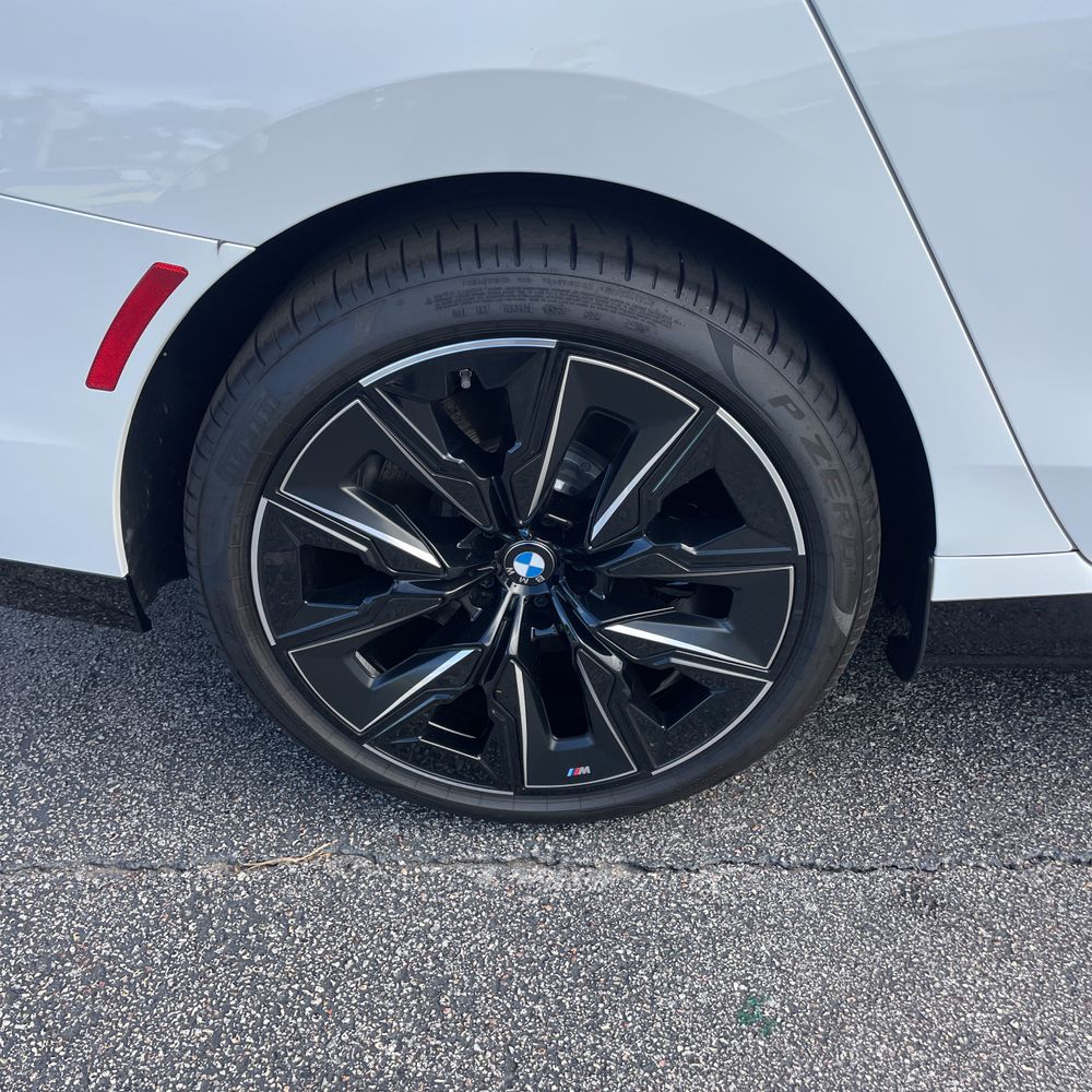 2024 BMW i7 eDrive50