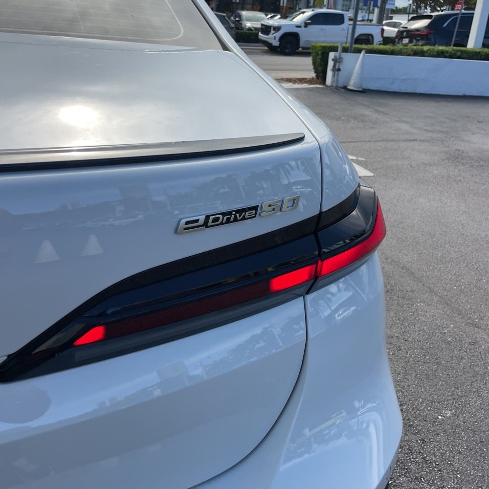 2024 BMW i7 eDrive50