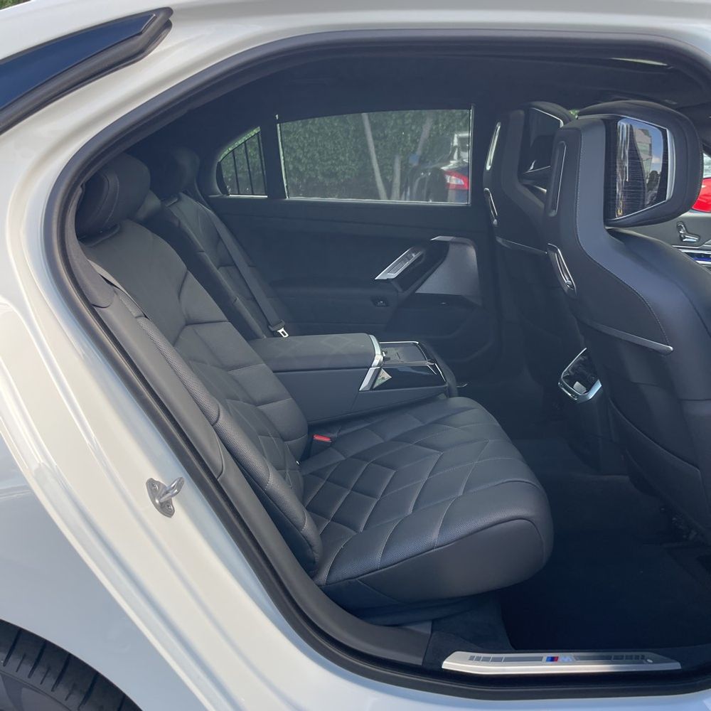 2024 BMW i7 eDrive50