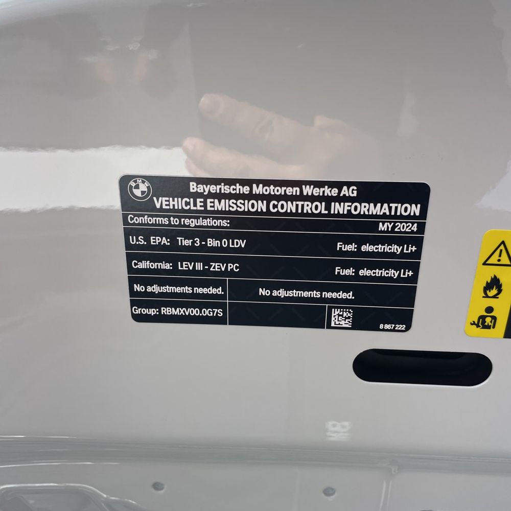 2024 BMW i7 eDrive50