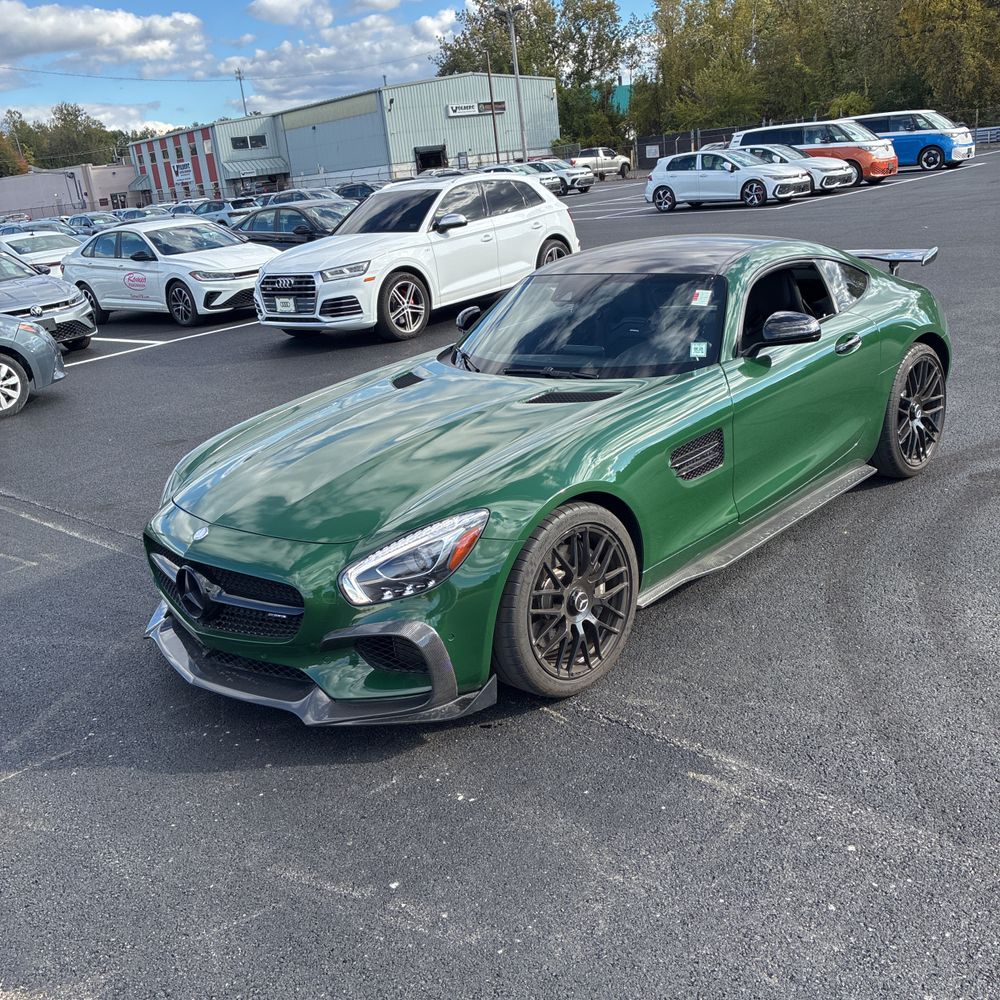 2017 Mercedes-Benz AMG GT