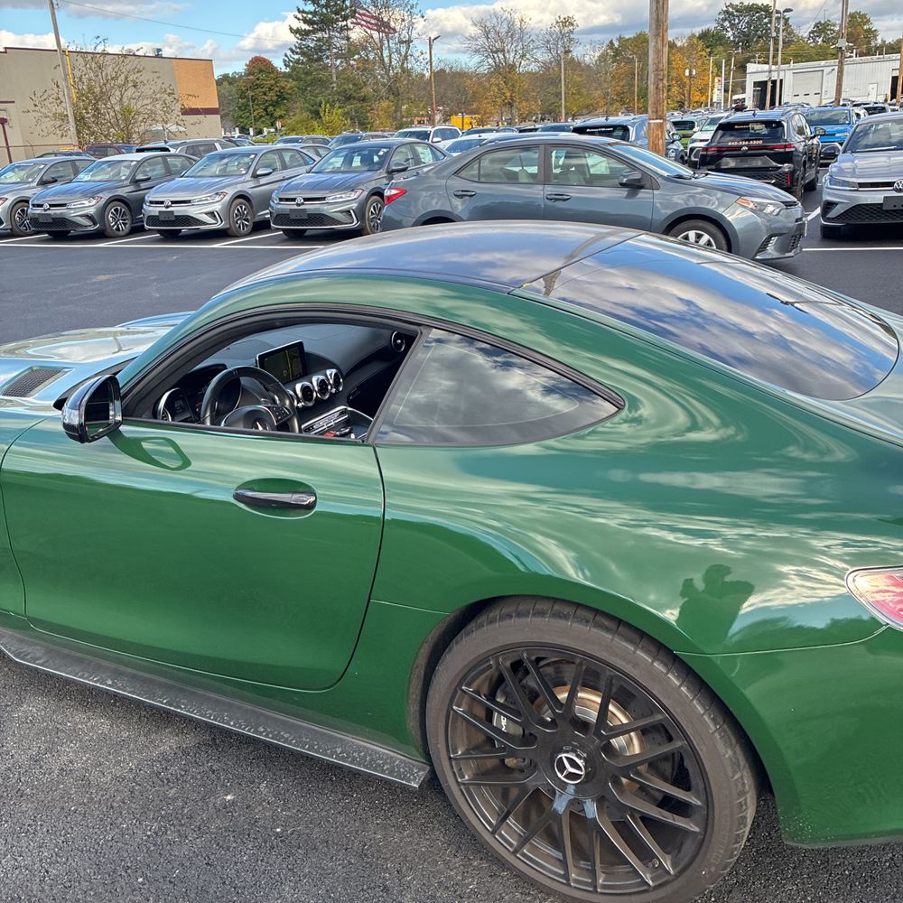2017 Mercedes-Benz AMG GT Base