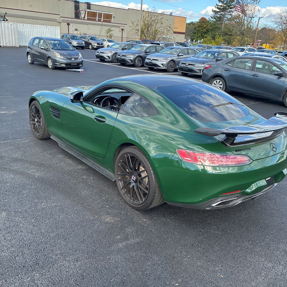 2017 Mercedes-Benz AMG GT Base