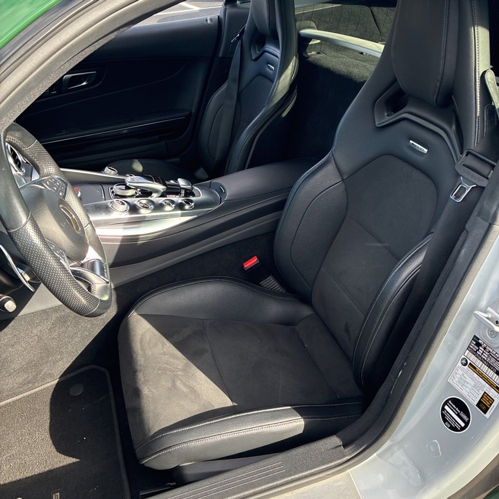 2017 Mercedes-Benz AMG GT Base