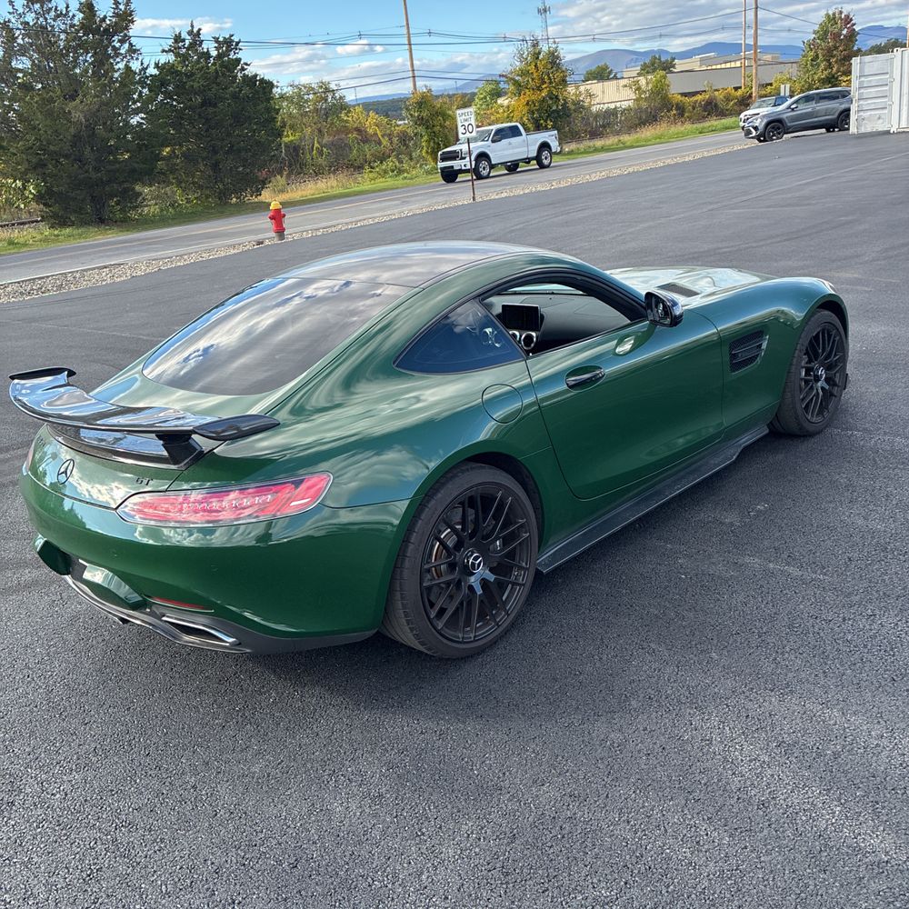 2017 Mercedes-Benz AMG GT Base