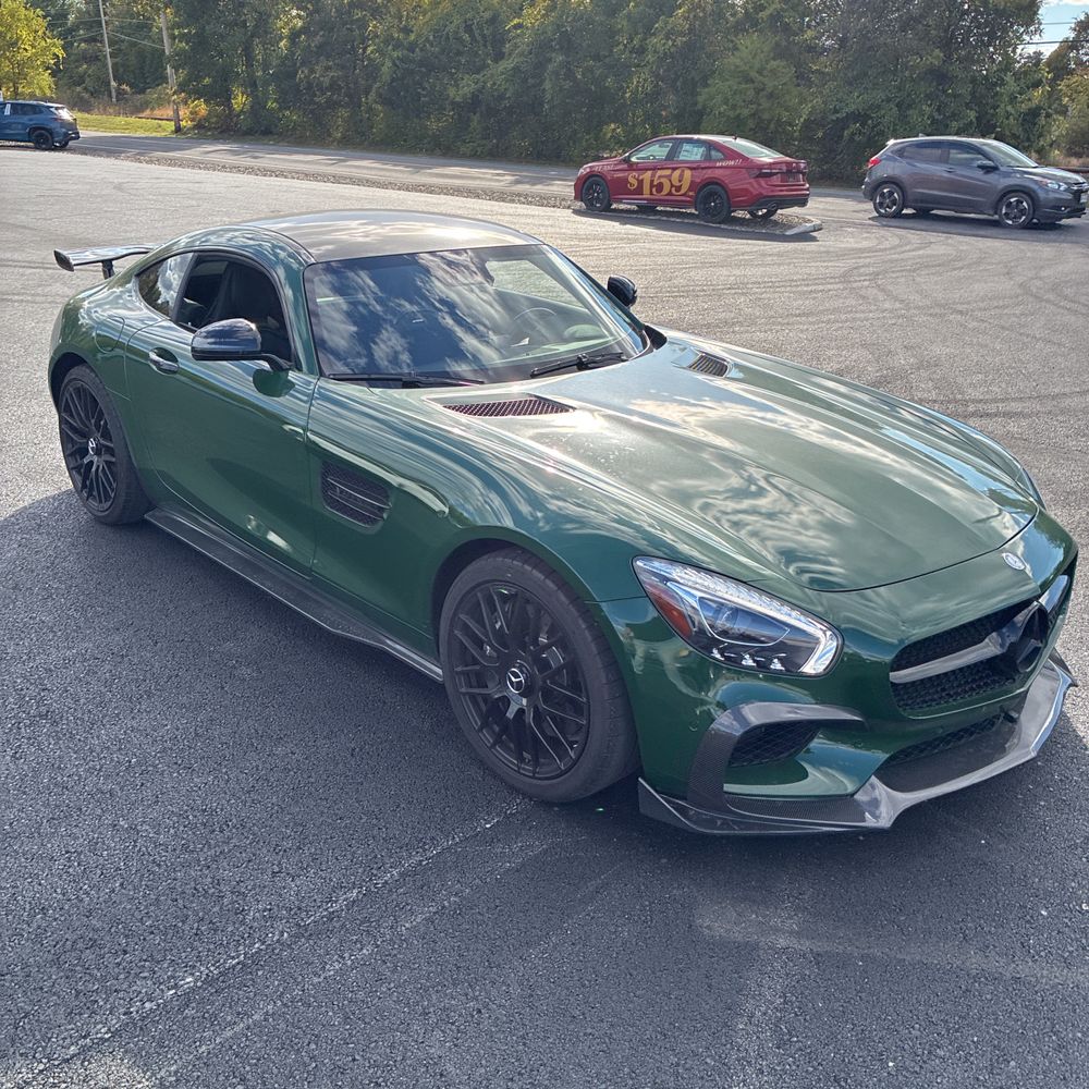 2017 Mercedes-Benz AMG GT Base
