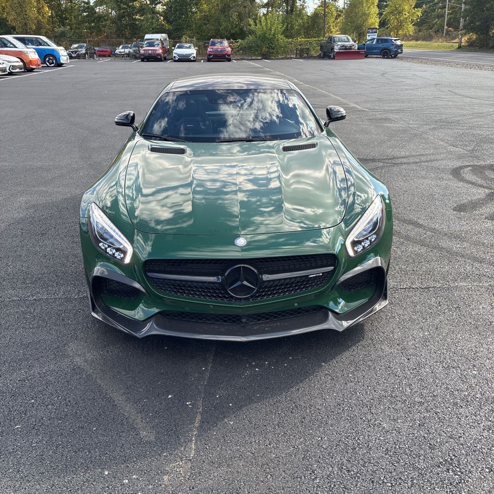 2017 Mercedes-Benz AMG GT Base