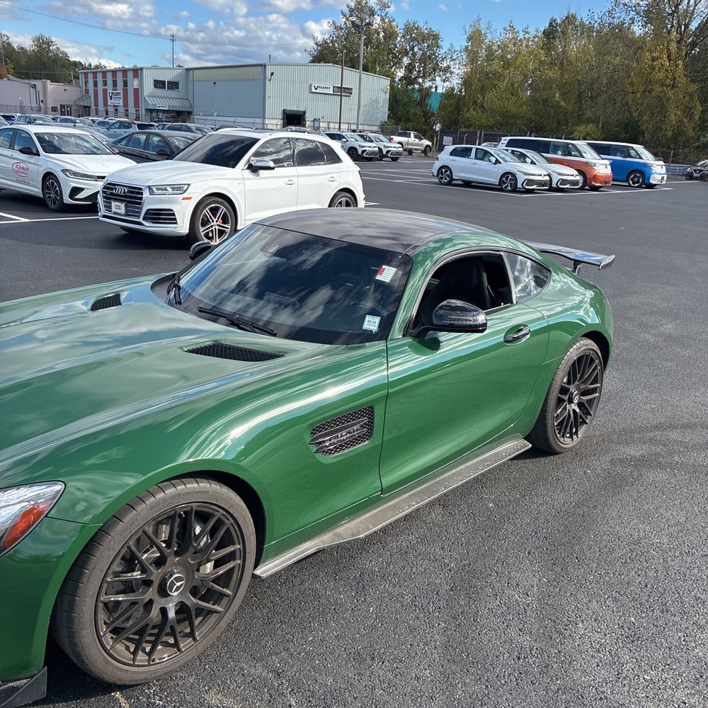 2017 Mercedes-Benz AMG GT Base