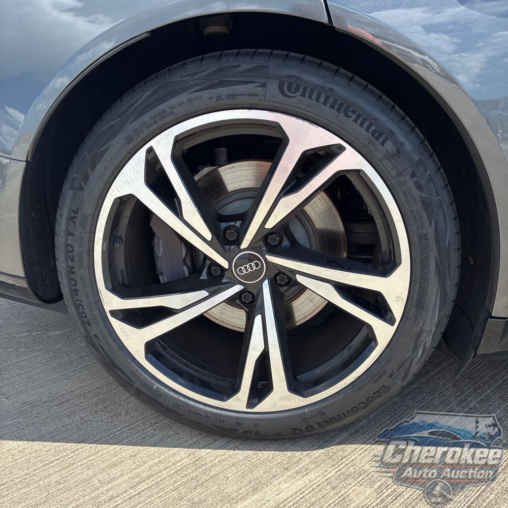 2023 Audi e-tron GT Premium Plus