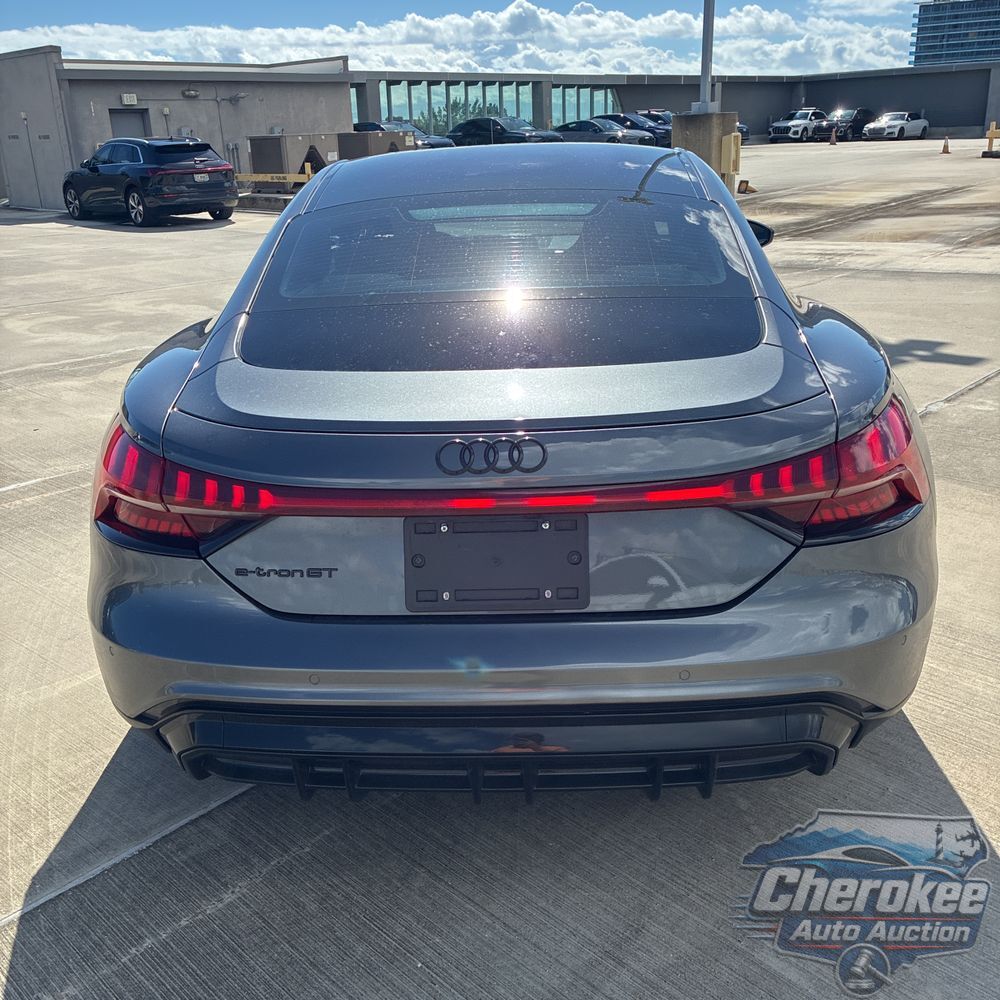 2023 Audi e-tron GT Premium Plus