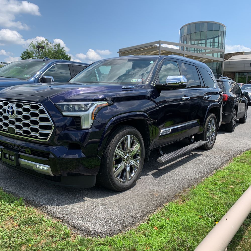 2023 Toyota Sequoia Capstone