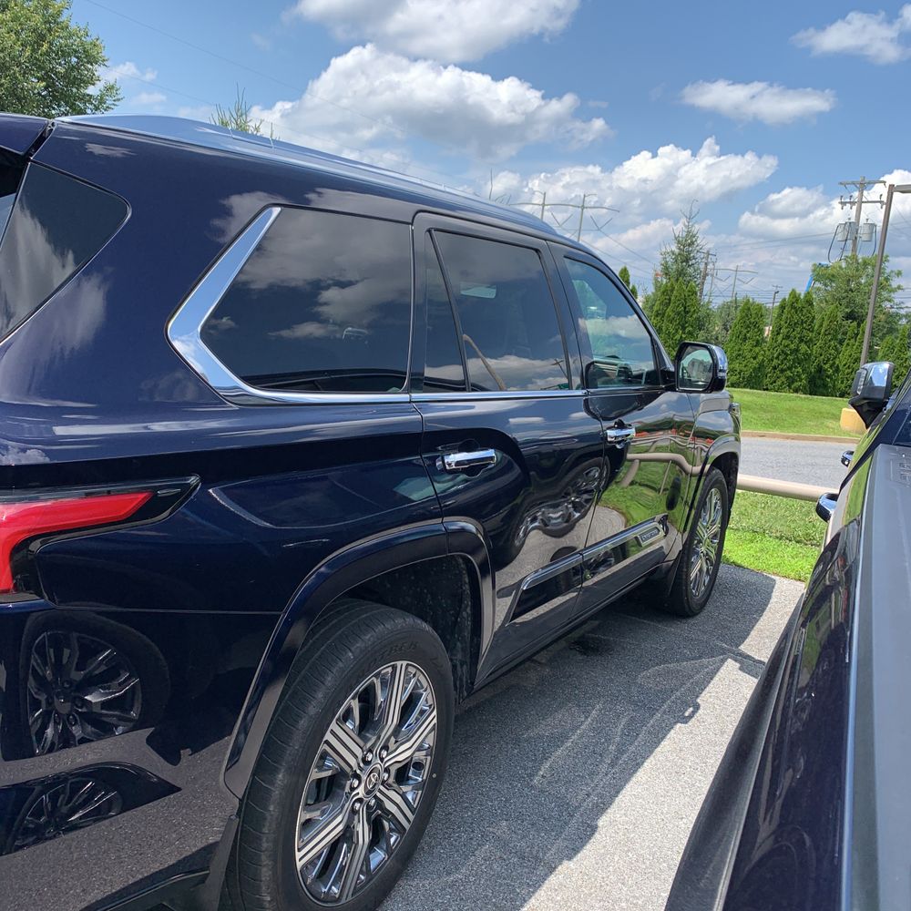 2023 Toyota Sequoia Capstone