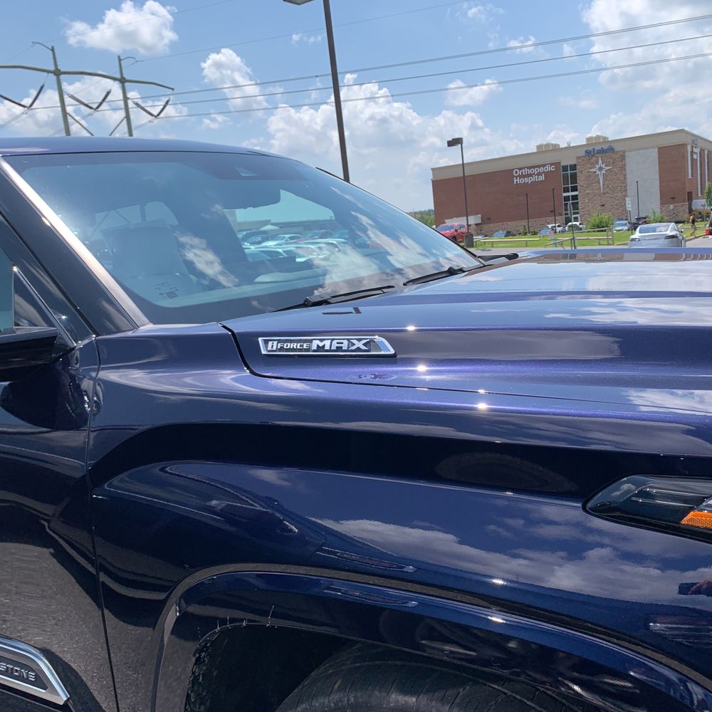 2023 Toyota Sequoia Capstone