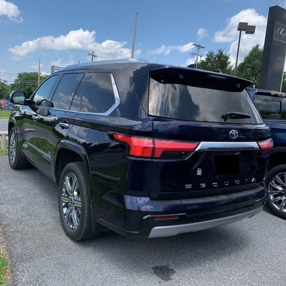 2023 Toyota Sequoia Capstone