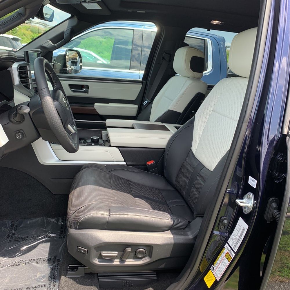 2023 Toyota Sequoia Capstone