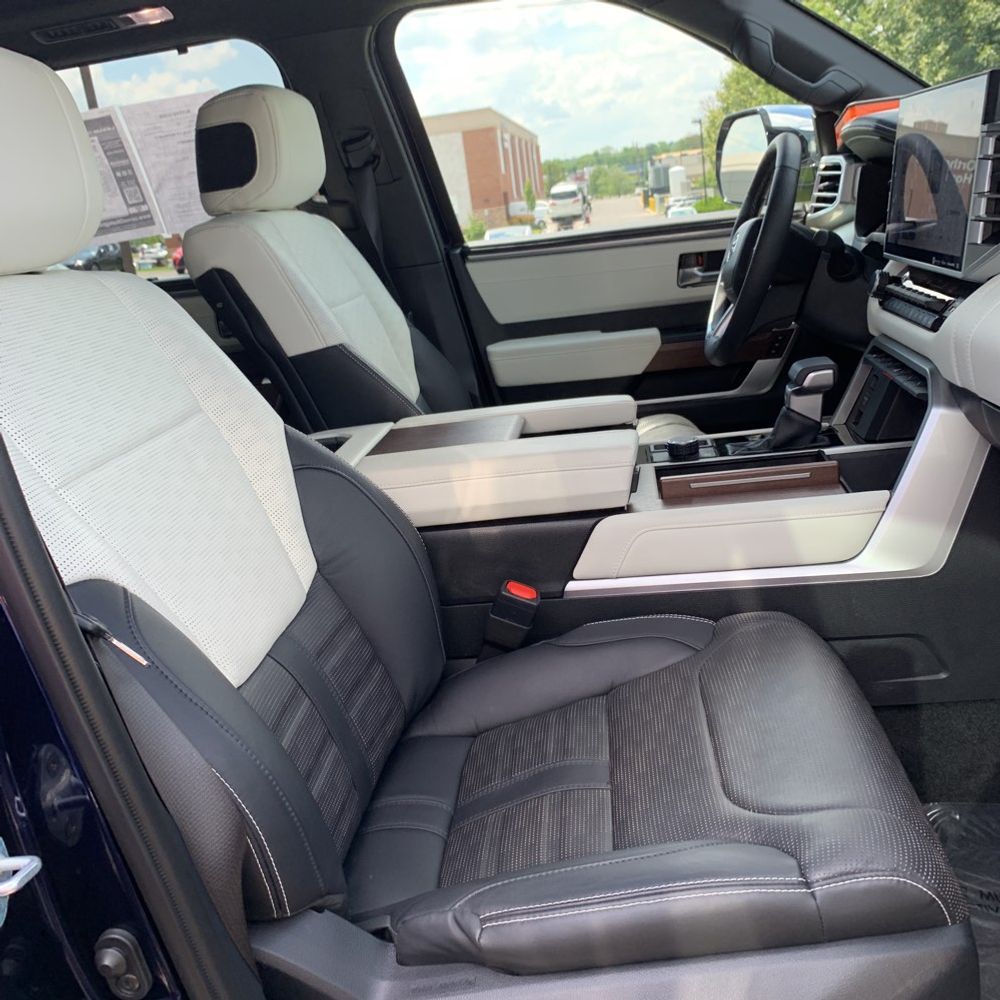 2023 Toyota Sequoia Capstone