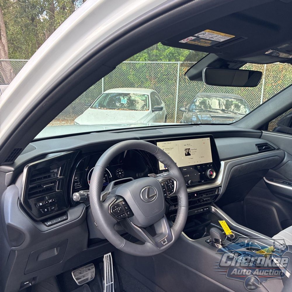 2025 Lexus TX 500h F SPORT Performance Premium