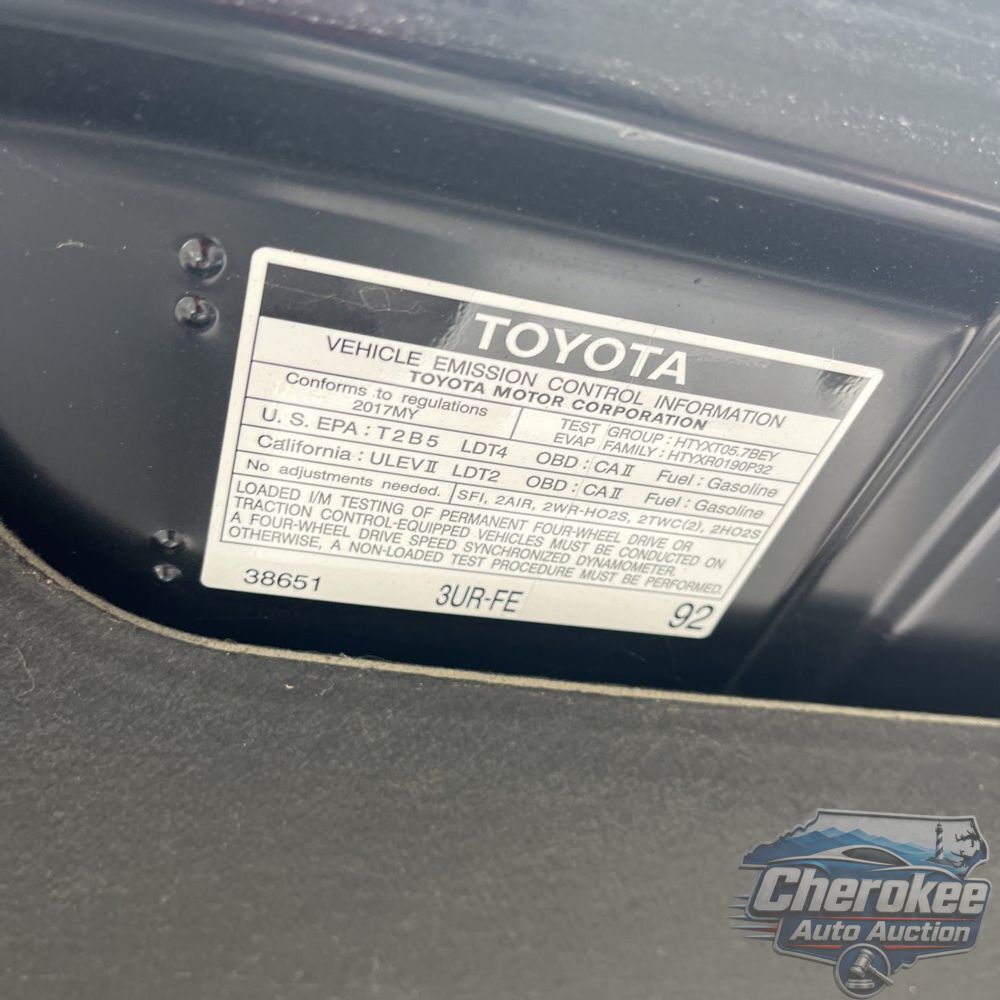 2017 Toyota Land Cruiser Base