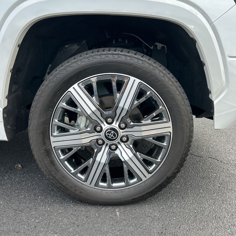 2024 Toyota Tundra Capstone HV
