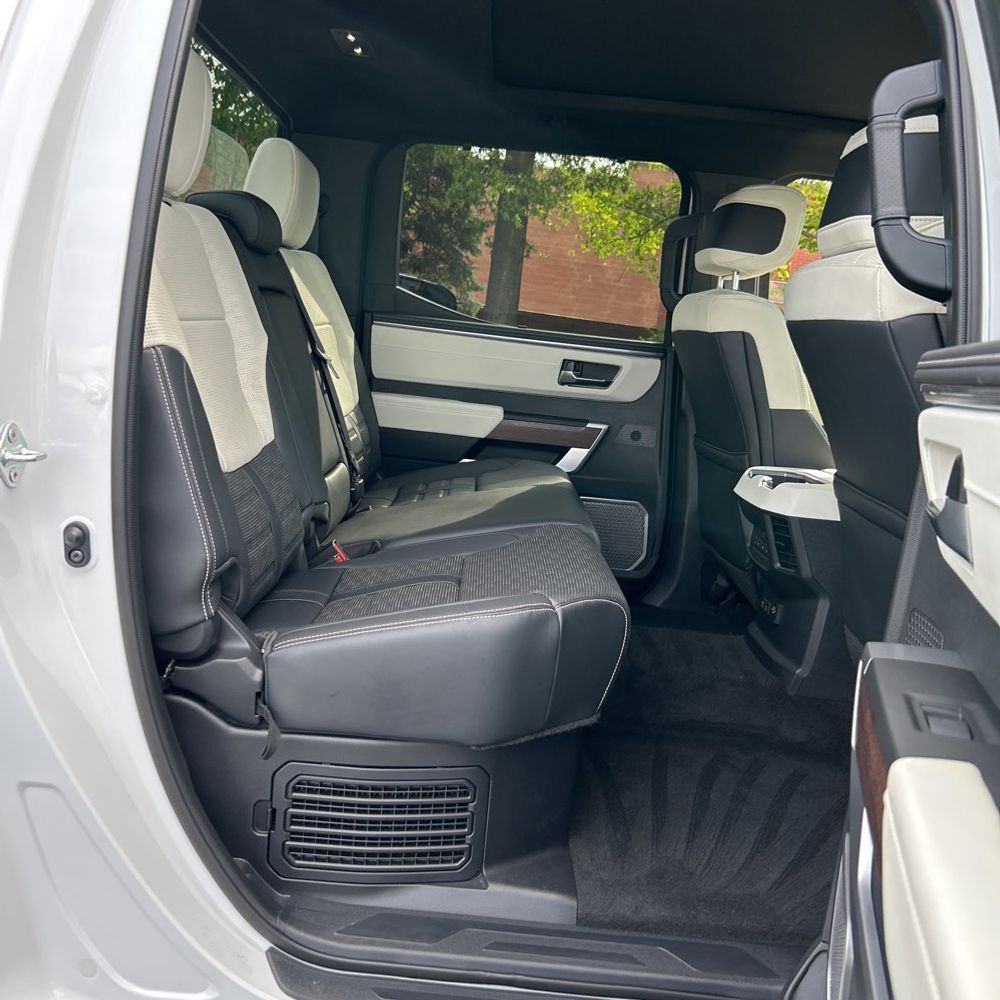 2024 Toyota Tundra Capstone HV