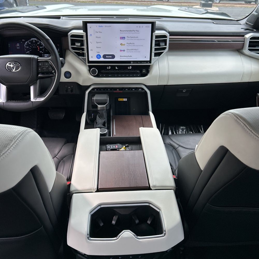 2024 Toyota Tundra Capstone HV