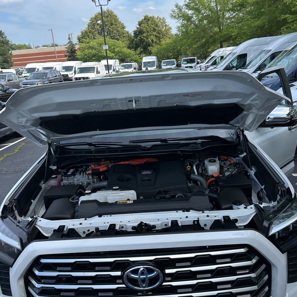 2024 Toyota Tundra Capstone HV