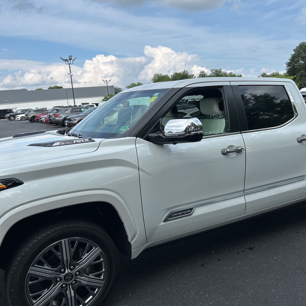 2024 Toyota Tundra Capstone HV