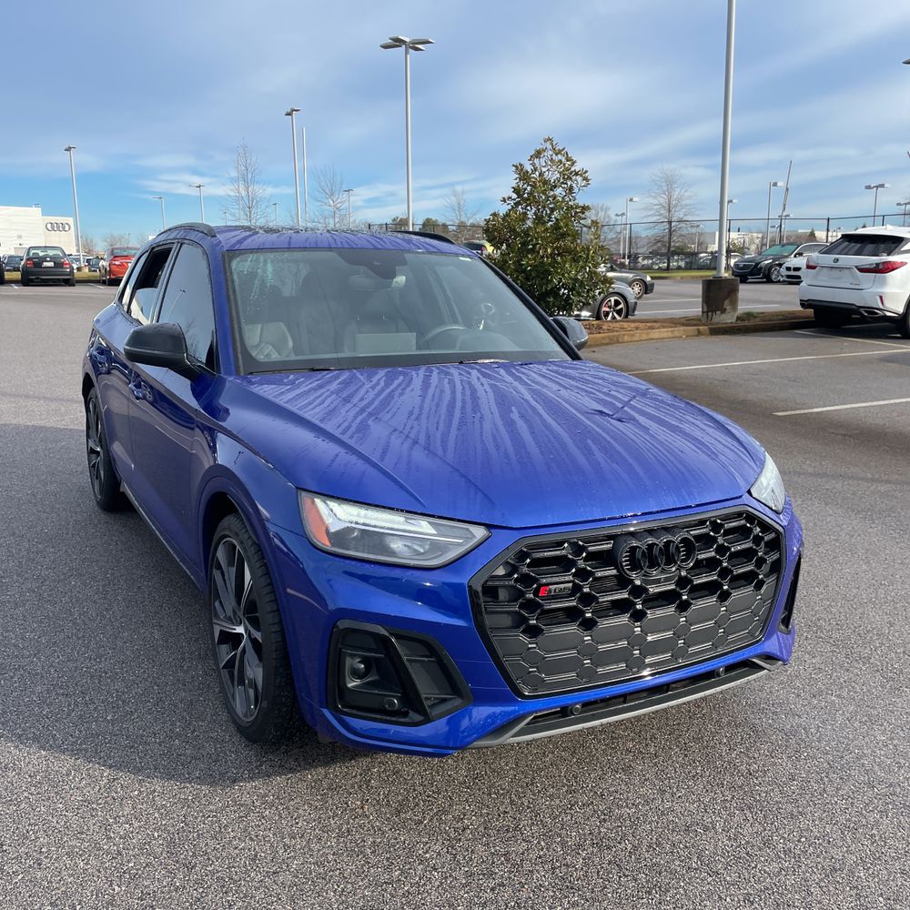 2024 Audi SQ5 Premium Plus
