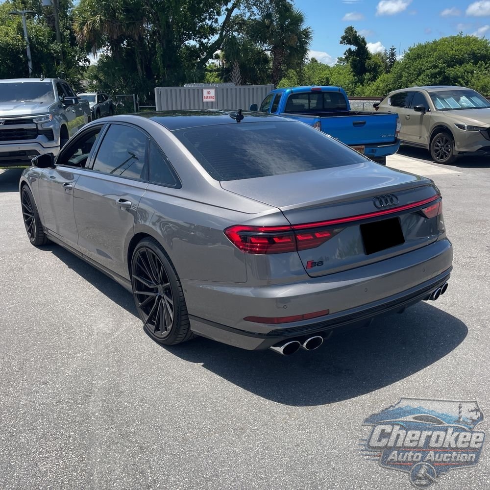 2020 Audi S8