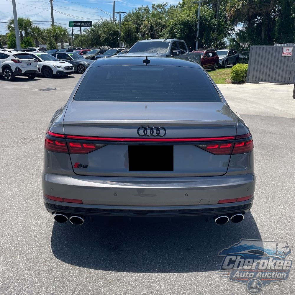 2020 Audi S8
