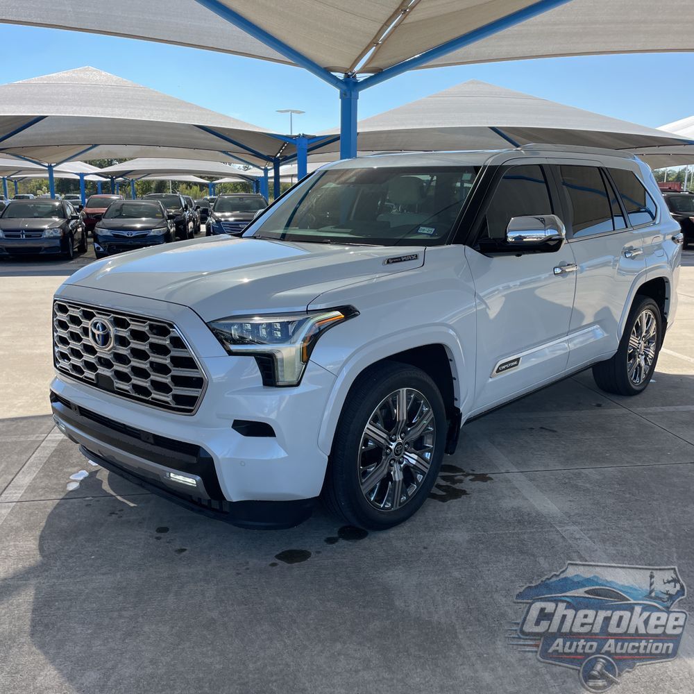 2024 Toyota Sequoia Capstone