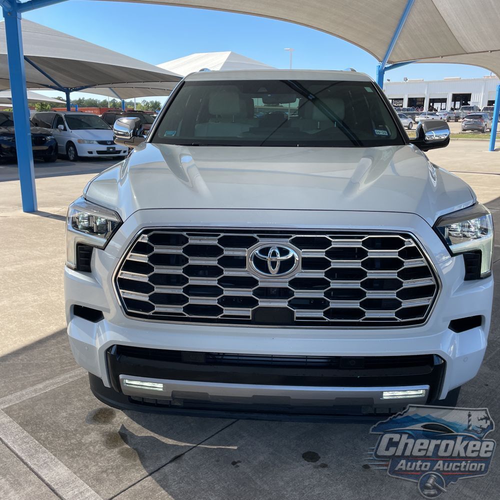 2024 Toyota Sequoia Capstone