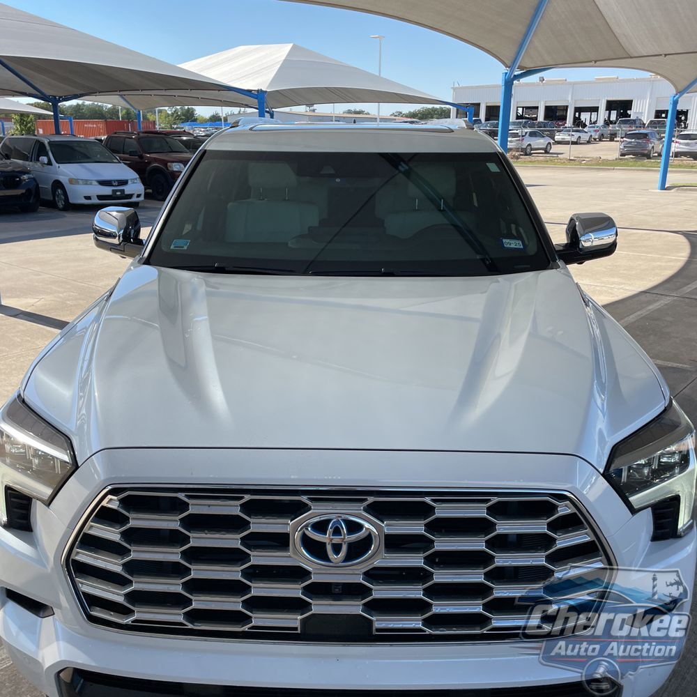 2024 Toyota Sequoia Capstone