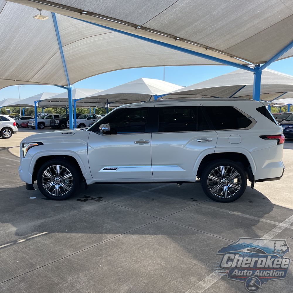 2024 Toyota Sequoia Capstone