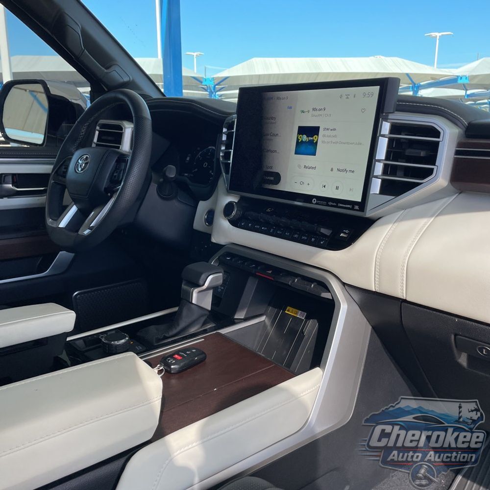 2024 Toyota Sequoia Capstone