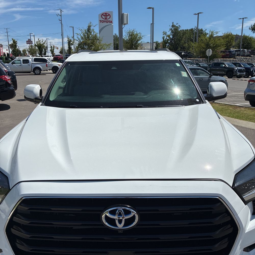 2024 Toyota Sequoia SR5