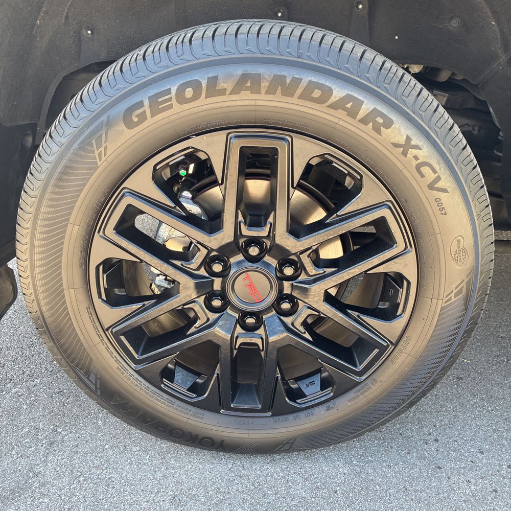 2024 Toyota Sequoia SR5