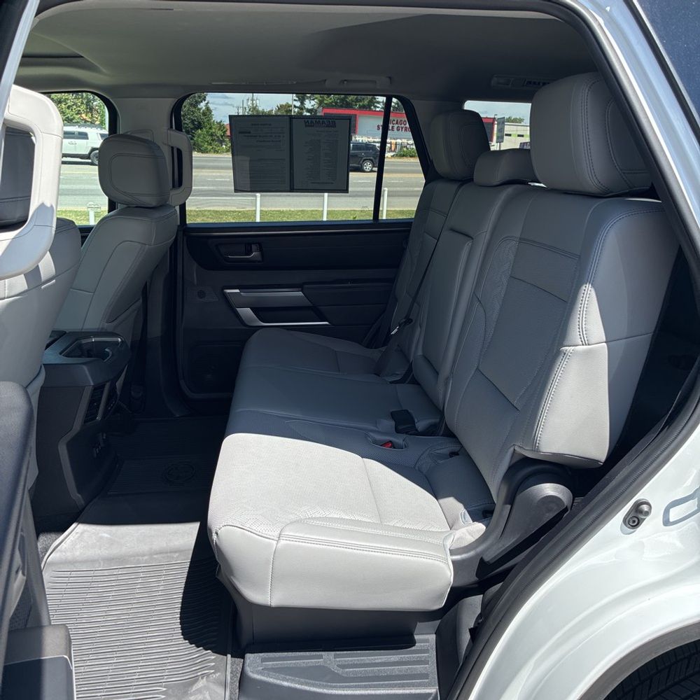 2024 Toyota Sequoia SR5